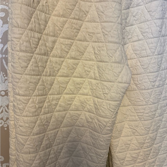 NWOT quilted matching pants set - Picture 4 of 7